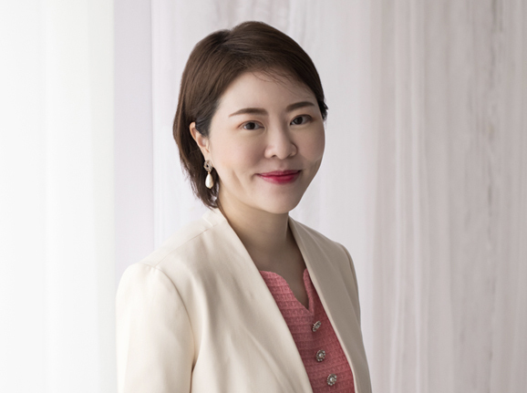 Dr Stephanie Young, Medical Director, Eagle Aesthetics & Surgery